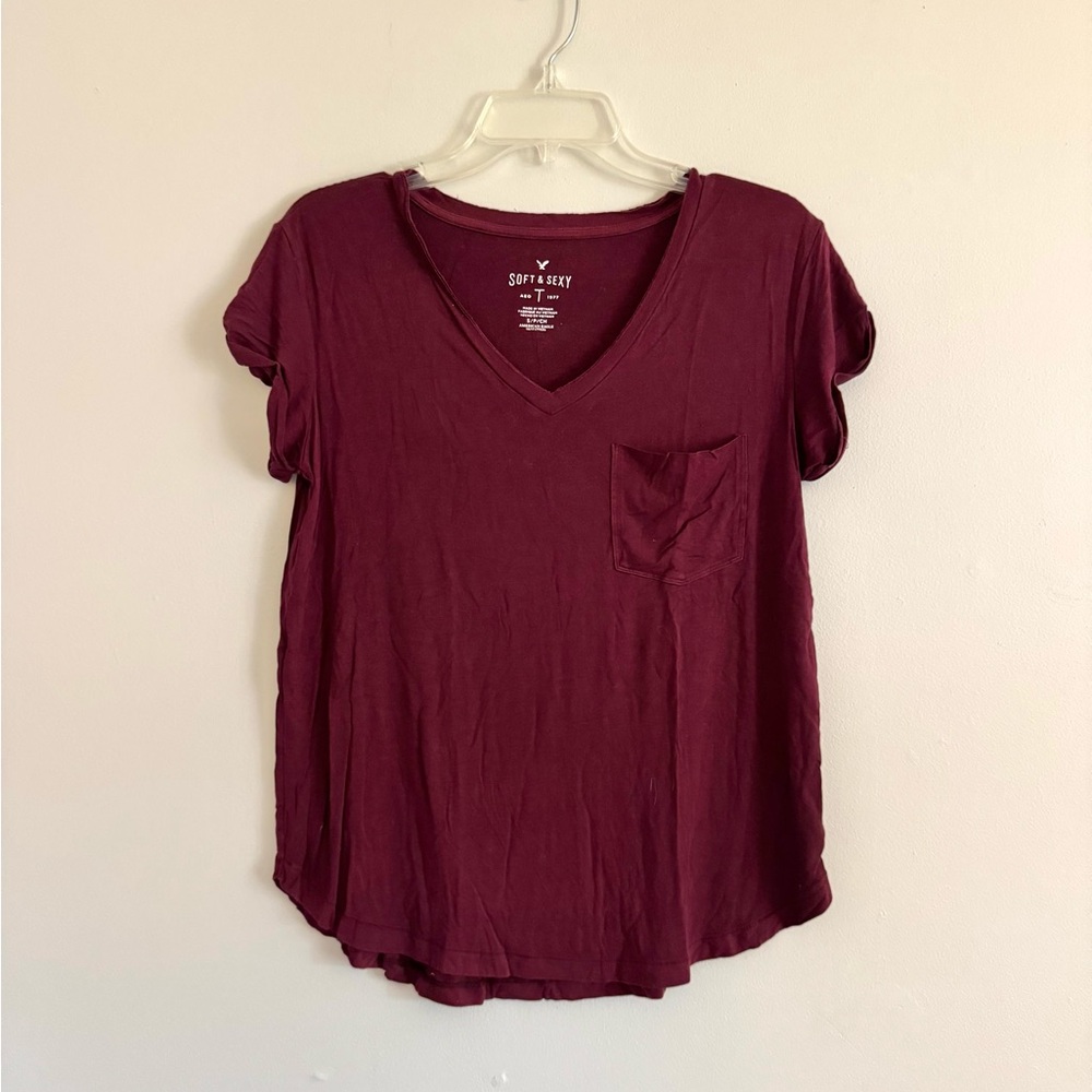 American Eagle Outfitters maroon Soft & Sexy V-Neck Tee S